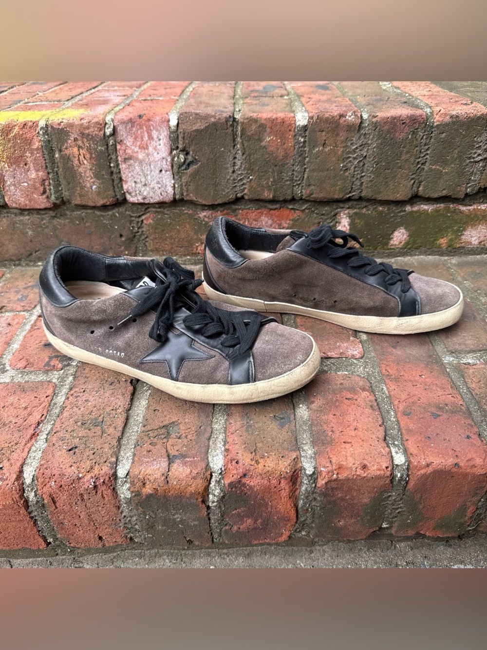 Golden Goose Superstar Grey Suede Sneakers with Black leather Accents sz37 - Picture 2 of 9